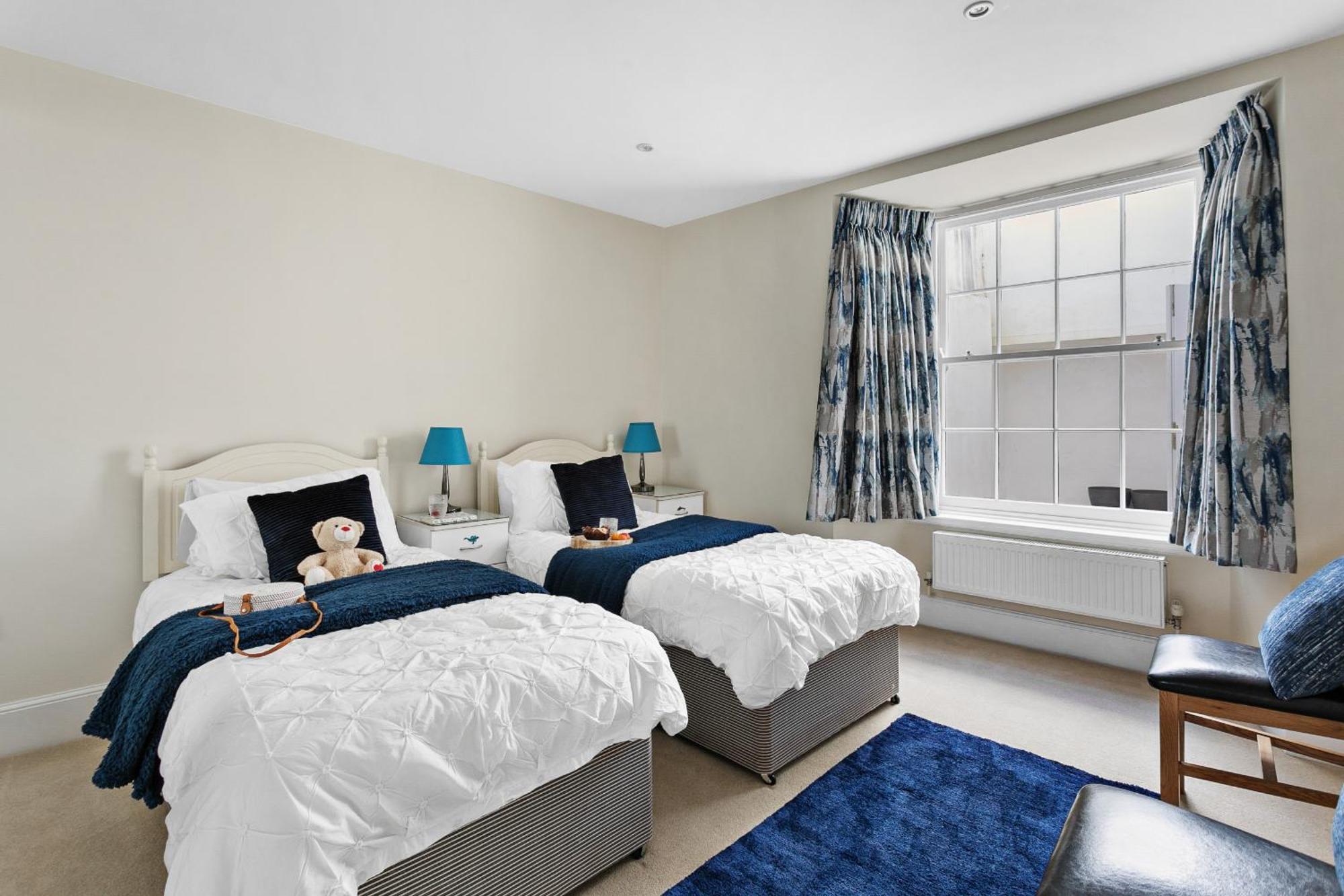 Sovereign House - Close To Harbour With Parking Torquay Eksteriør bilde