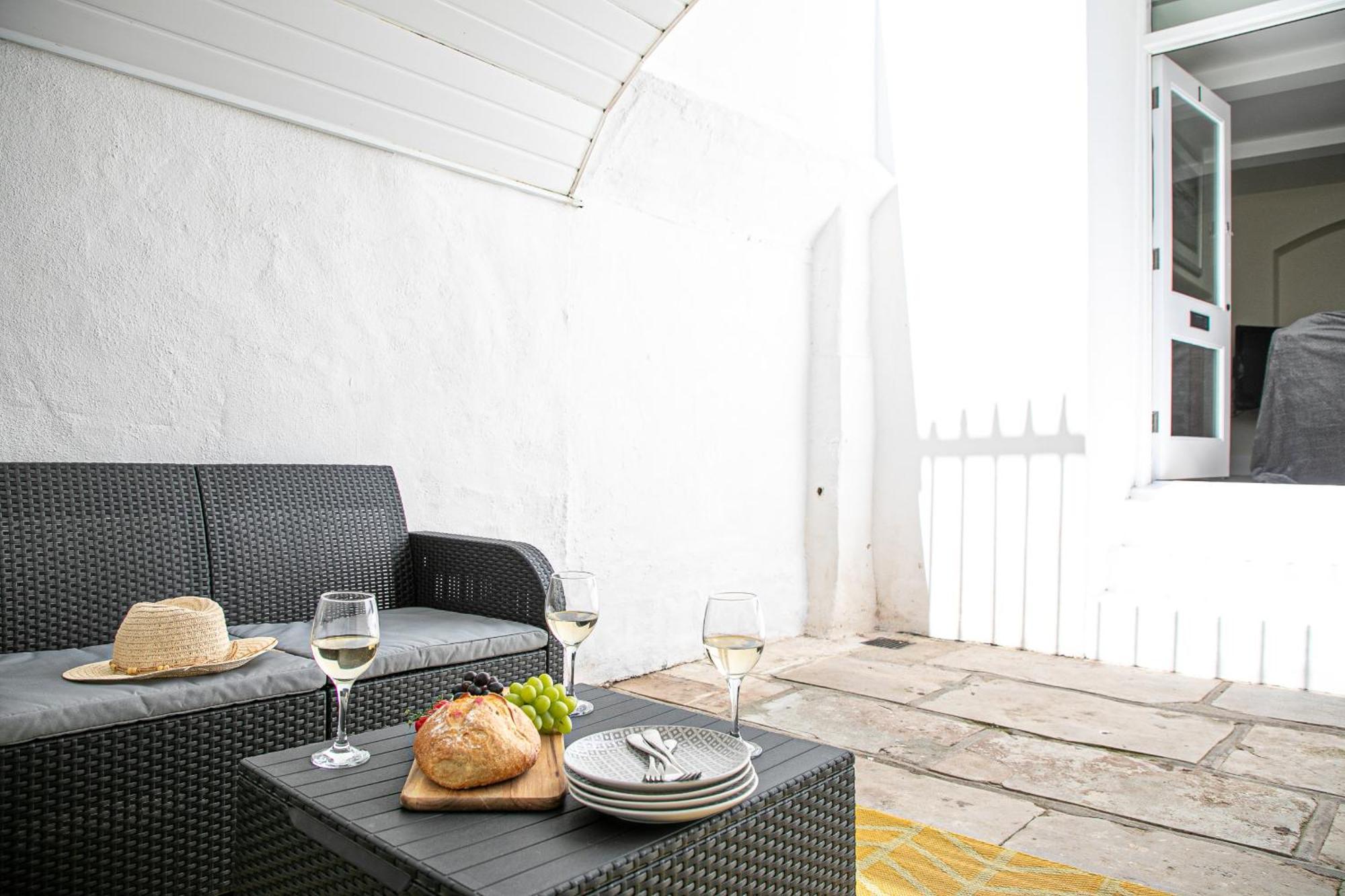 Sovereign House - Close To Harbour With Parking Torquay Eksteriør bilde